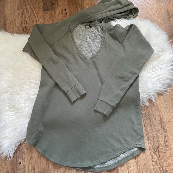 TORRID Olive Green Pullover Hoodie - Picture 2 of 4